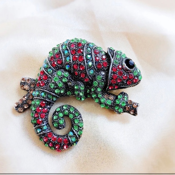 ❤️  Crystal Chameleon Pendant Brooch Pin - Picture 2 of 4